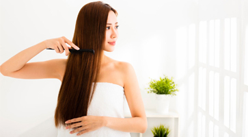 Woda ryżowa na włosy – efekty, jak zrobić i jak używać